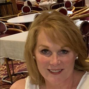 Meet your Posher, Annie